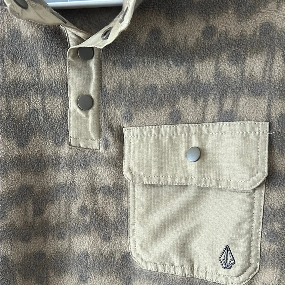 Volcom Patterned Pullover with Buttons - Picture 2 of 4